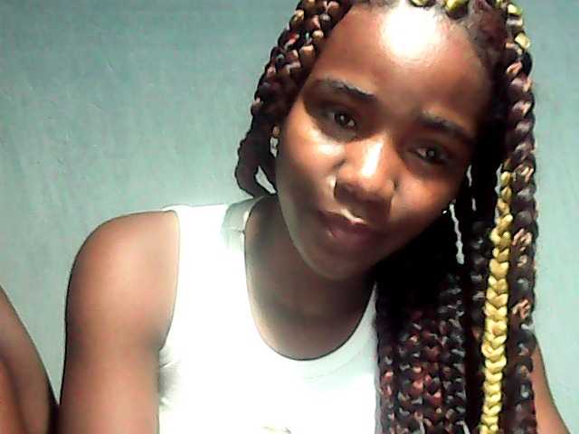 LandiQueen12