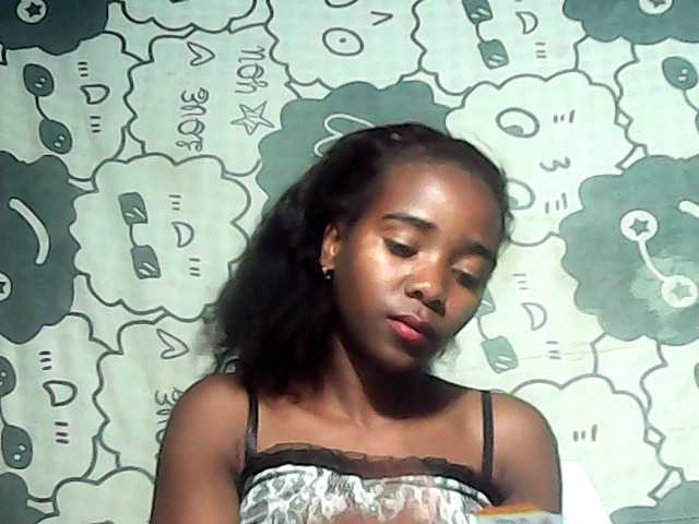 LandiQueen12