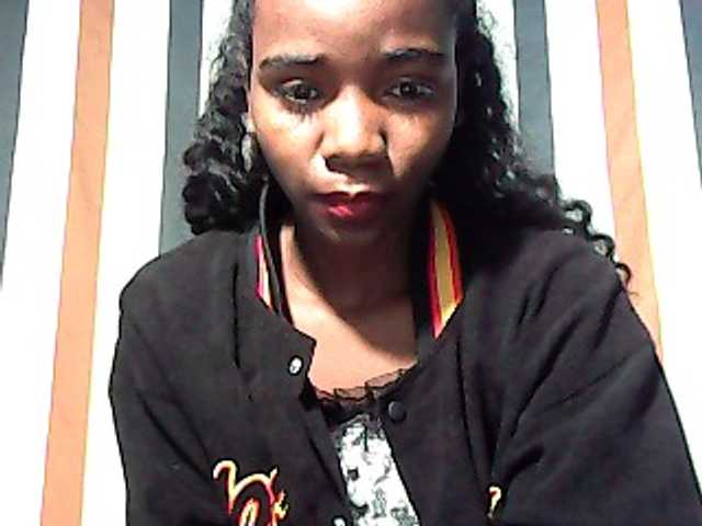 LandiQueen12