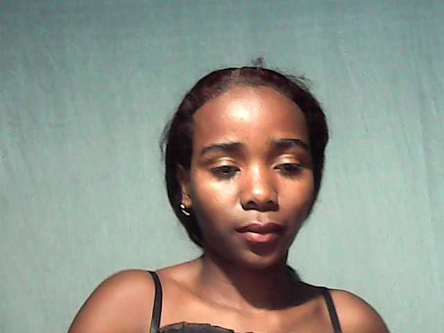 LandiQueen12
