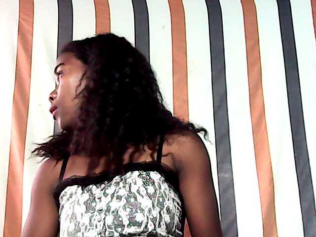 LandiQueen12