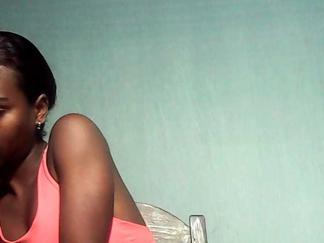 LandiQueen12