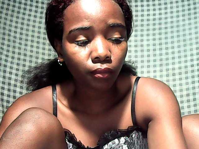 LandiQueen12
