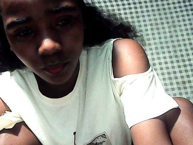 LandiQueen12