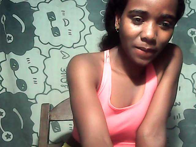LandiQueen12 webcam