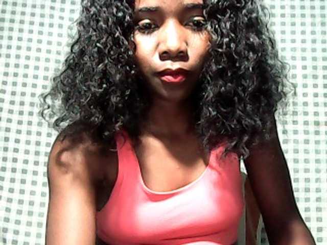LandiQueen12