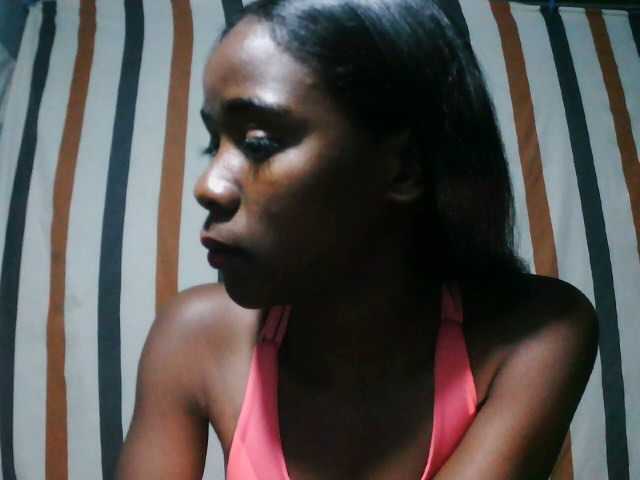 LandiQueen12