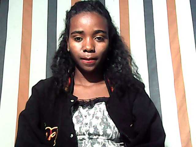 LandiQueen12