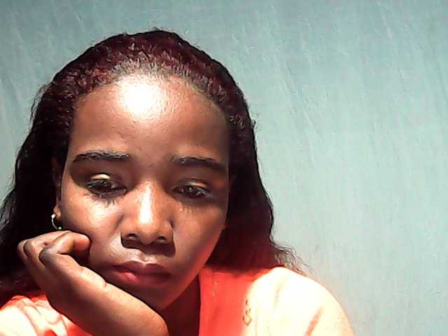 LandiQueen12 live cam on BongaCams