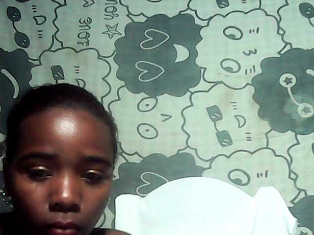 LandiQueen12 live cam on BongaCams