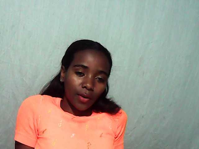 LandiQueen12