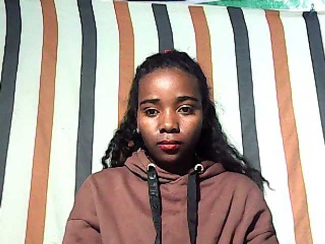 LandiQueen12