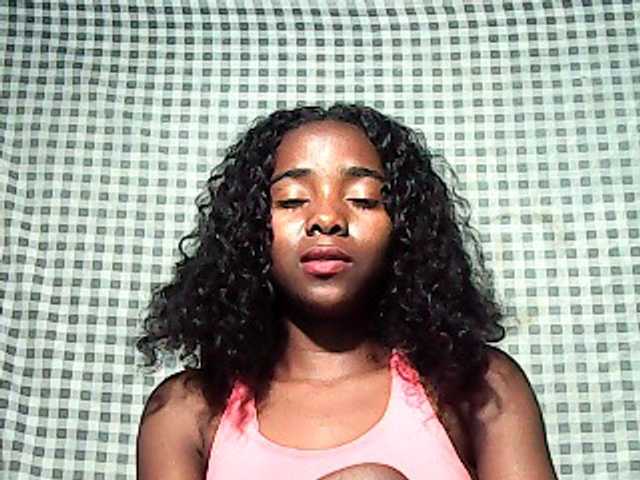LandiQueen12