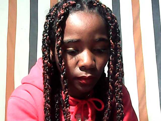 LandiQueen12