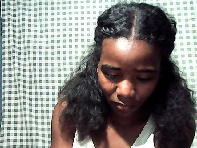 LandiQueen12