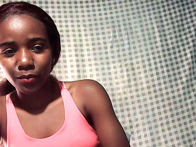LandiQueen12