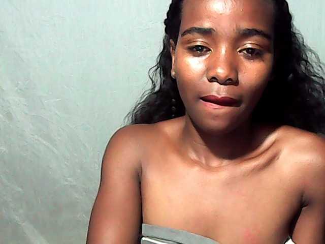 LandiQueen12