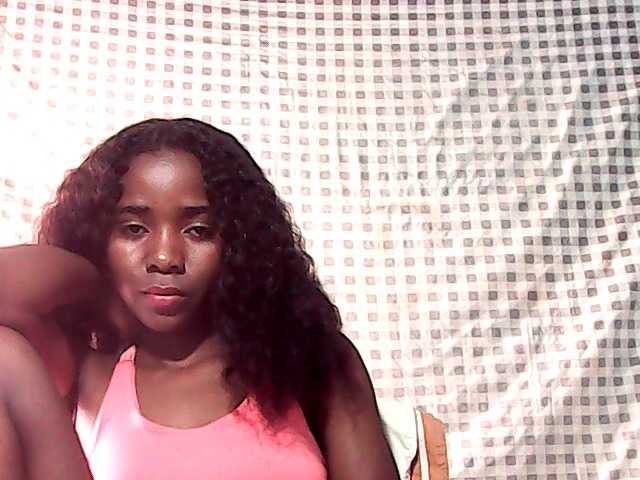 LandiQueen12