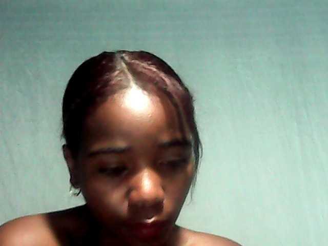LandiQueen12 live cam on BongaCams