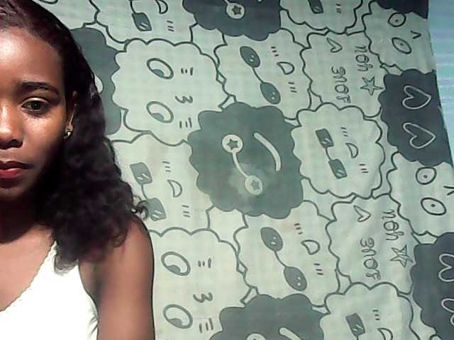 LandiQueen12