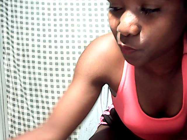LandiQueen12