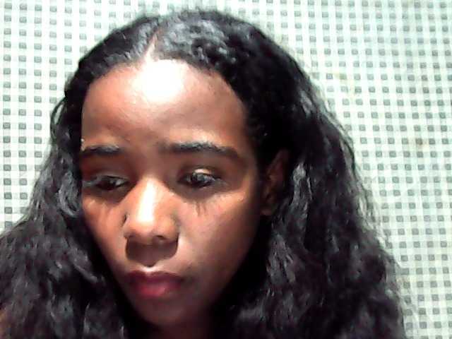 LandiQueen12 live cam on BongaCams