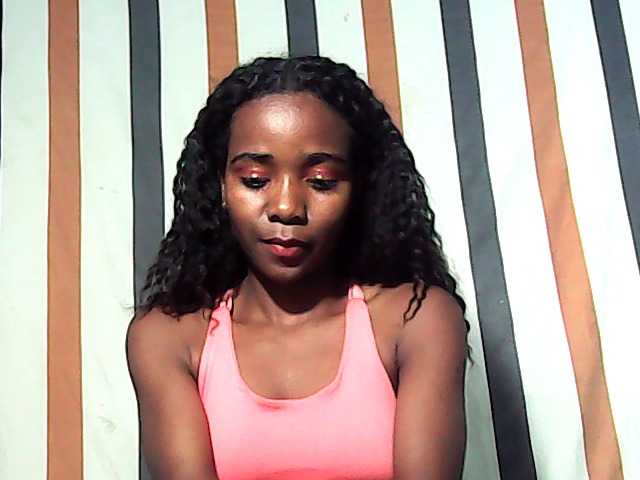 LandiQueen12