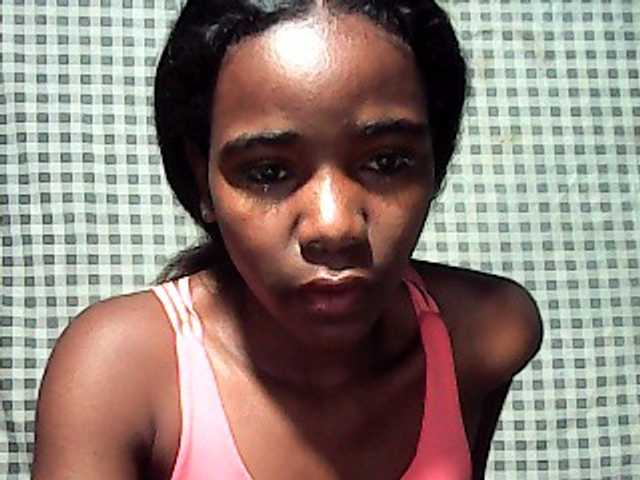 LandiQueen12