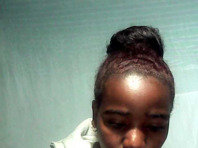 LandiQueen12