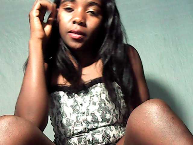 LandiQueen12