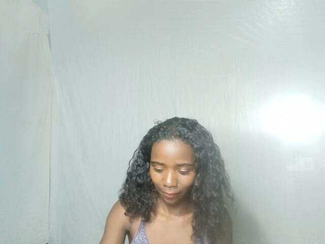 LandiQueen12