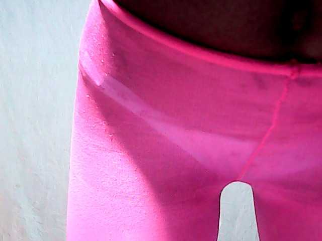 LandiQueen12 live cam on BongaCams