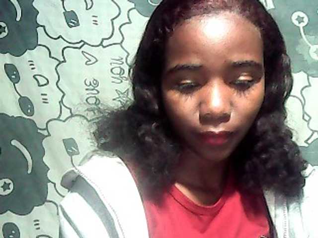 LandiQueen12 live cam preview