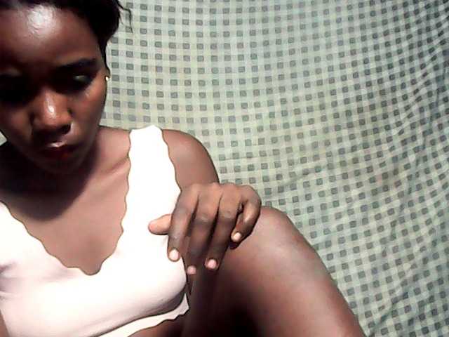 LandiQueen12