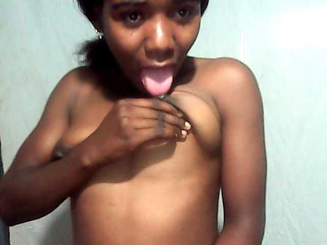 LandiQueen12