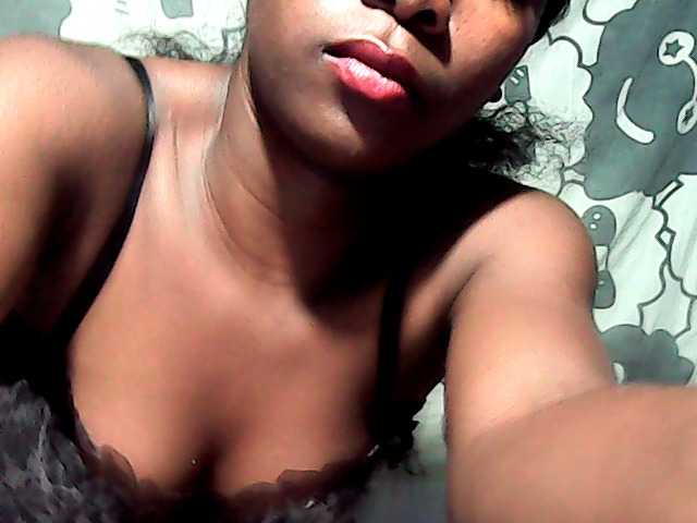 LandiQueen12