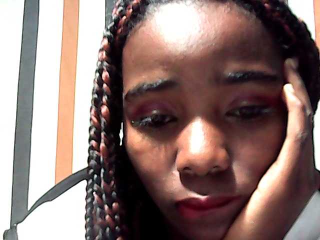 LandiQueen12