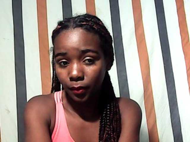 LandiQueen12