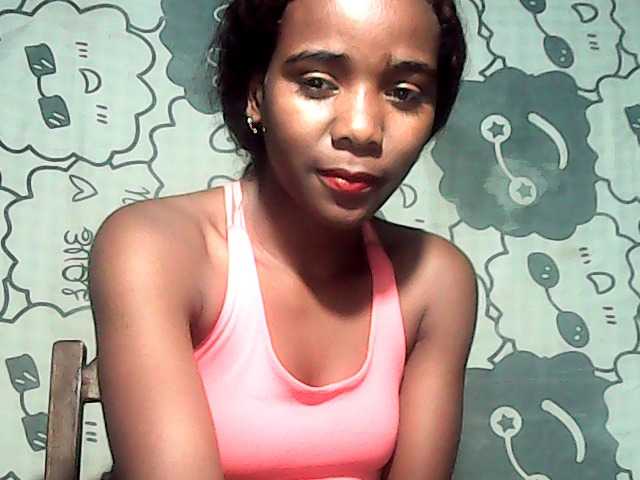 LandiQueen12 live cam on BongaCams