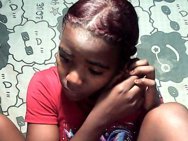 LandiQueen12