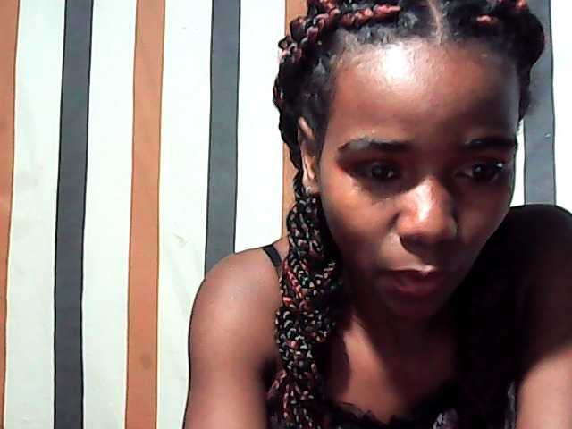 LandiQueen12