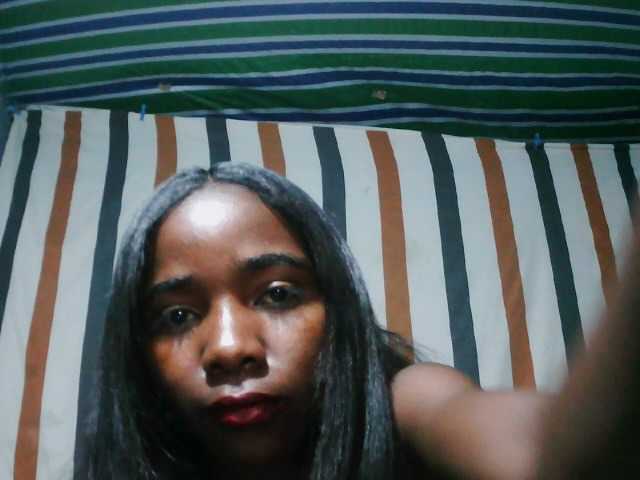 LandiQueen12