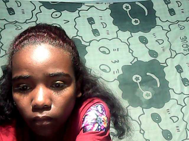 LandiQueen12 live cam on BongaCams