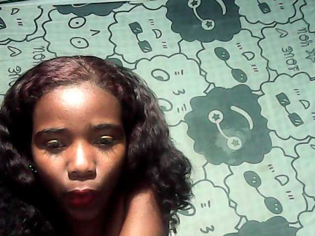 LandiQueen12 live cam on BongaCams