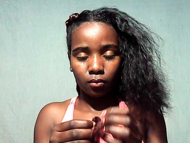 LandiQueen12