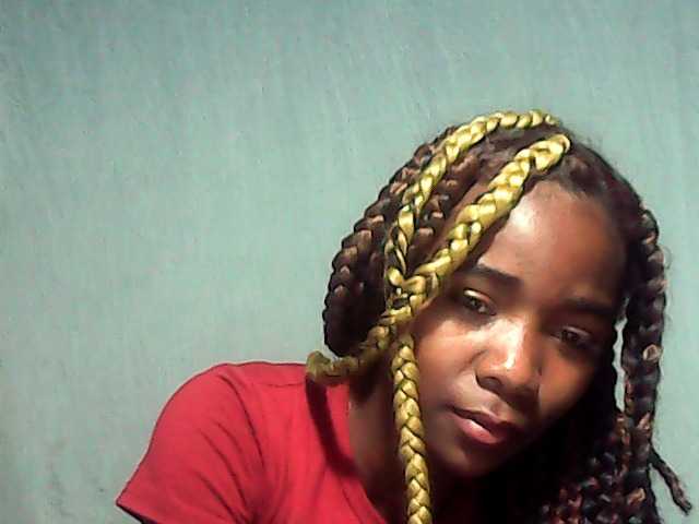 LandiQueen12