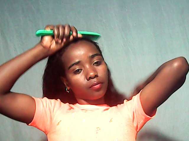 LandiQueen12