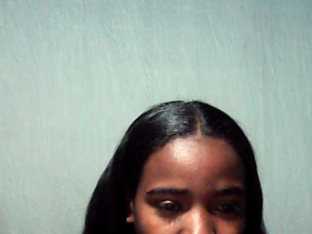 LandiQueen12 live cam on BongaCams