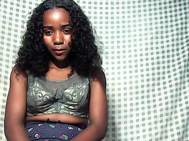 LandiQueen12