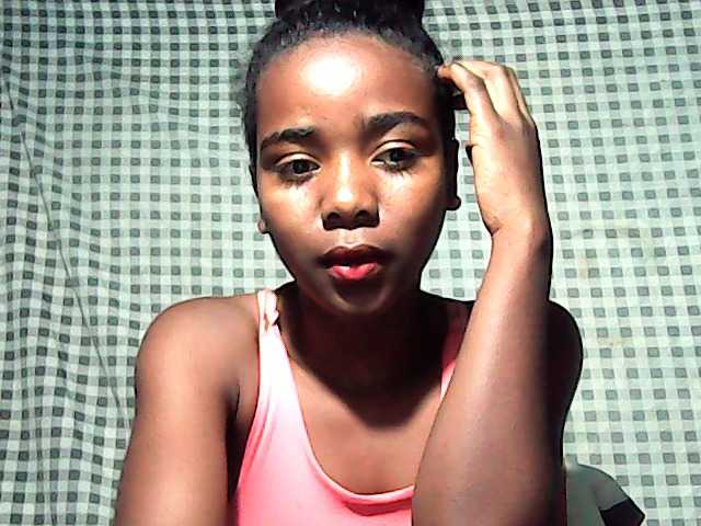 LandiQueen12